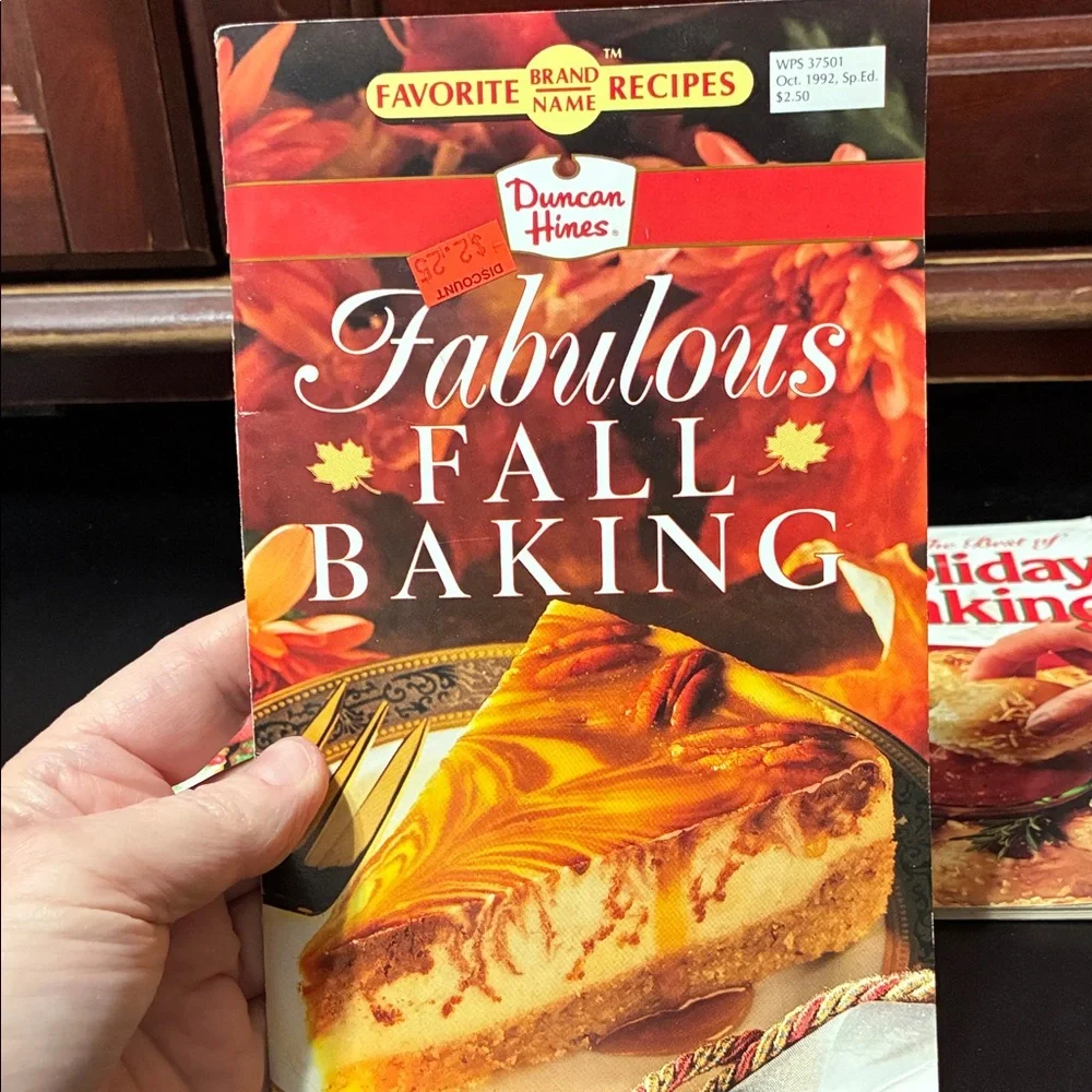 Vintage Holiday Baking Recipe cookBook Set